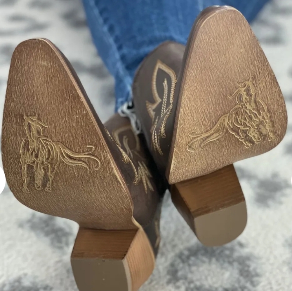 NWT Myra Boho Western Leather Ankle Booties - Picture 9 of 12
